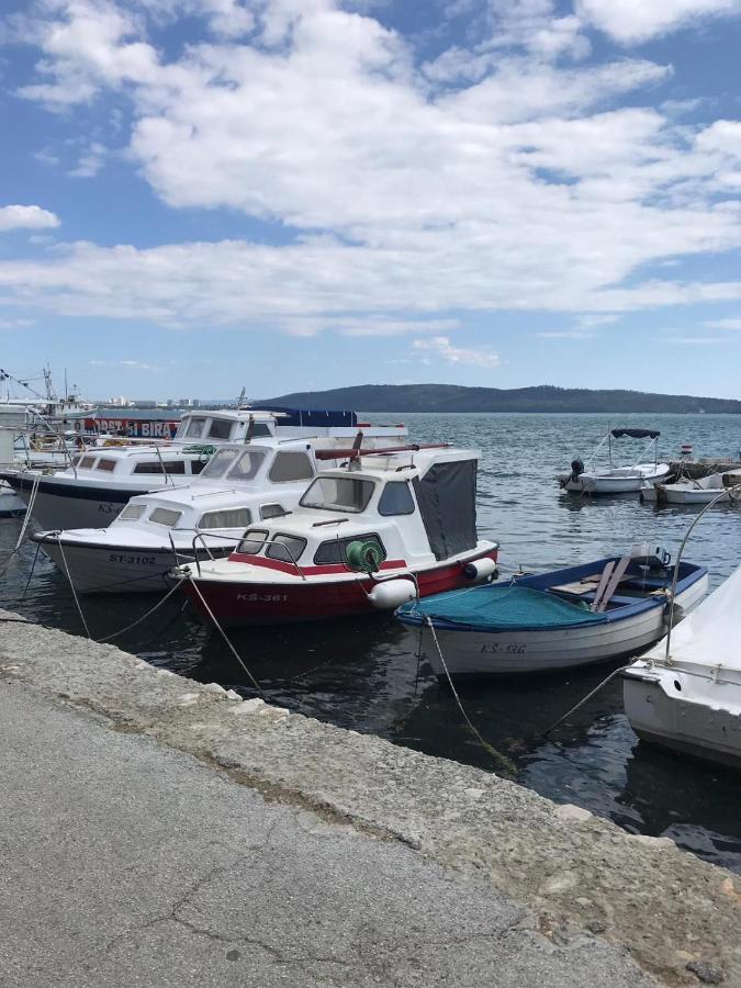 Meerblick Apartamento Kaštela Exterior foto