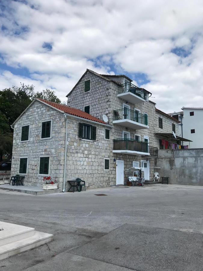 Meerblick Apartamento Kaštela Exterior foto