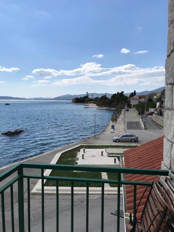 Meerblick Apartamento Kaštela Exterior foto